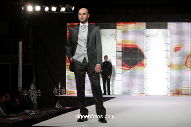 TRAJES DE NOVIO BOXER. MODA HOMBRE 2010. VIGOBODAS