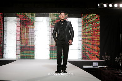 TRAJES DE NOVIO BOXER. MODA HOMBRE 2010. VIGOBODAS