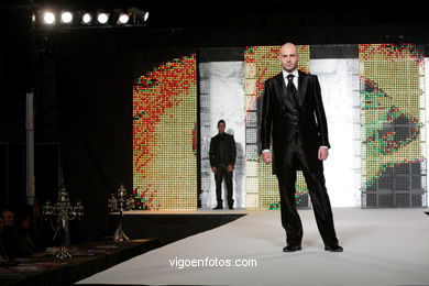 TRAJES DE NOVIO BOXER. MODA HOMBRE 2010. VIGOBODAS