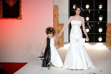 WEDDING DRESSES. COLLECTION 2011. RUNWAY FASHION