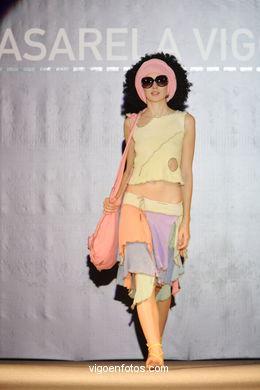 GRUPO ADANEGRA - GATA. RUNWAY FASHION OF YOUNG FASHION DESIGNER 2006