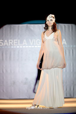 EVA INDA ASNARIZ - MUERTE BLANCA. PASARELA DE MODA JÓVENES DISEÑADORES 2006 - VIGOFERIA