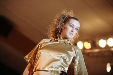 MIGUEL ANGEL BASAIL JIMENEZ - EXTRA FEMALE. RUNWAY FASHION OF YOUNG FASHION DESIGNER 2006