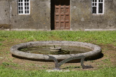 NATUREZA CON ARTE. EXPOSICIÓN DE ESCULTURA JARDÍNS PAZO QUIÑONES DE LEÓN (CASTRELOS) VIGO. 