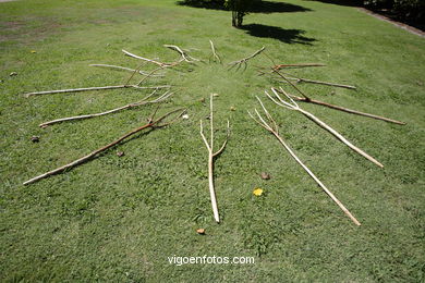 NATUREZA CON ARTE. EXPOSICIÓN DE ESCULTURA JARDÍNS PAZO QUIÑONES DE LEÓN (CASTRELOS) VIGO. 