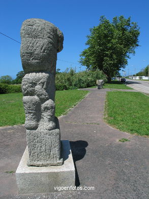 PUBLIC CONTEMPORARY ABSTRACT SCULPTURE (1980-S.XXI). SCULPTURES AND SCULPTORS. VIGO