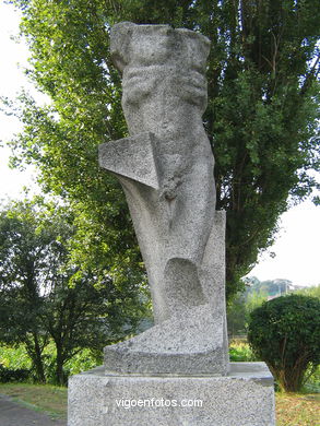 PUBLIC CONTEMPORARY ABSTRACT SCULPTURE (1980-S.XXI). SCULPTURES AND SCULPTORS. VIGO