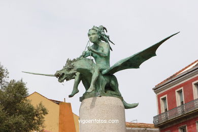 SCULPTURE TO TROUBADOURS. SCULPTURES AND SCULPTORS. VIGO