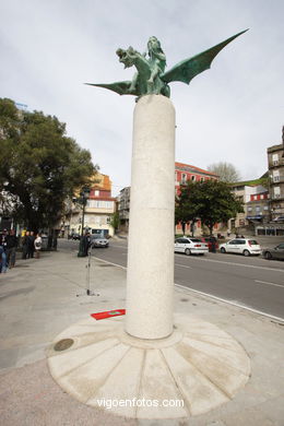 ESCULTURA A LOS TROVADORES. ESCULTURAS Y ESCULTORES. VIGO