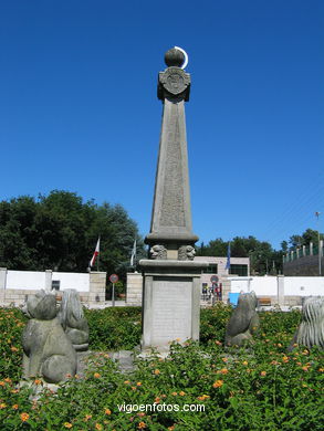 PUBLIC CONTEMPORARY SCULPTURE  (1970-S.XXI). SCULPTURES AND SCULPTORS. VIGO