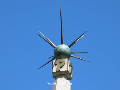 PUBLIC CONTEMPORARY SCULPTURE  (1970-S.XXI). SCULPTURES AND SCULPTORS. VIGO