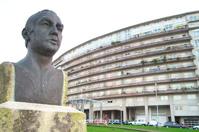 ESCULTURAS PÚBLICAS CONTEMPORÂNEAS (1970-S.XXI). ESCULTURAS E ESCULTORES. VIGO