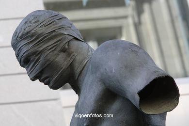 SCULPTURES DE IGOR MITORAJ. SCULPTURES AND SCULPTORS. VIGO