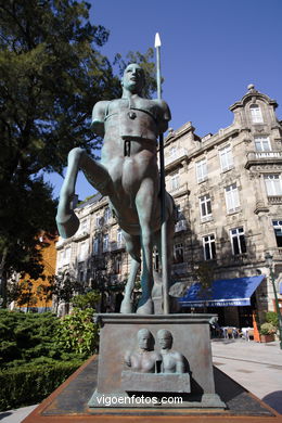 SCULPTURES DE IGOR MITORAJ. SCULPTURES AND SCULPTORS. VIGO