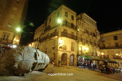 ESCULTURAS DE IGOR MITORAJ. ESCULTURAS E ESCULTORES. VIGO