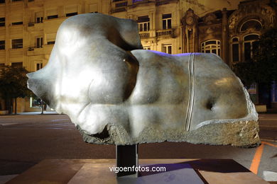 ESCULTURAS DE IGOR MITORAJ. ESCULTURAS Y ESCULTORES. VIGO