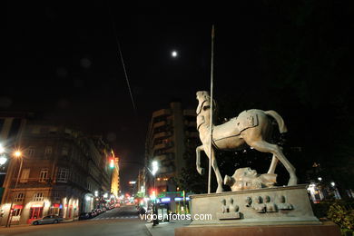 SCULPTURES DE IGOR MITORAJ. SCULPTURES AND SCULPTORS. VIGO