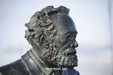 Monument to Julio Verne 