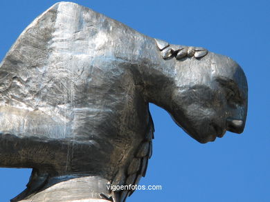 EL SIRENO. ESCULTURAS Y ESCULTORES. FRANCISCO LEIRO. VIGO