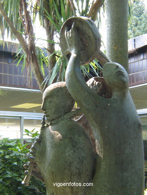 SCULPTURES DE BUCIÑOS . SCULPTURES AND SCULPTORS. VIGO