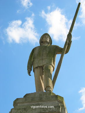 MONUMENT TO FISHERMAN. SCULPTURES AND SCULPTORS. VIGO