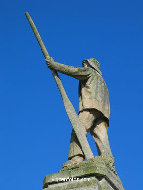 MONUMENT TO FISHERMAN. SCULPTURES AND SCULPTORS. VIGO