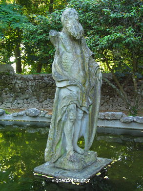 A FONTE DE NEPTUNO E DO ANGELOTE. ESCULTURAS E ESCULTORES. VIGO