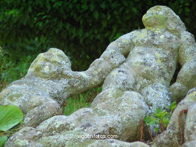 SCULPTURES EN EL CASTRO DE CAMILO NOGUEIRA. SCULPTURES AND SCULPTORS. VIGO