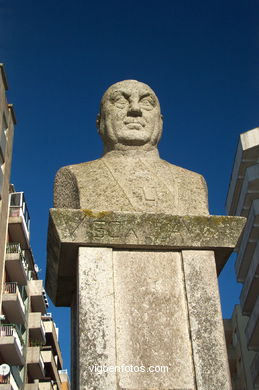 OUTRAS ESCULTURAS DE NOGUEIRA. ESCULTURAS E ESCULTORES. VIGO