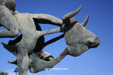 MONUMENT TO EUROPE. SCULPTURES AND SCULPTORS. VIGO