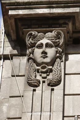 ESCULTURA CLÁSSICA EM VIGO. ESCULTURAS E ESCULTORES. VIGO