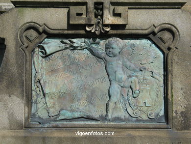 MONUMENT TO ELDUAYEN. SCULPTURES AND SCULPTORS. VIGO