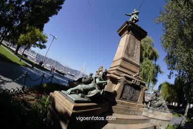 MONUMENT TO ELDUAYEN. SCULPTURES AND SCULPTORS. VIGO