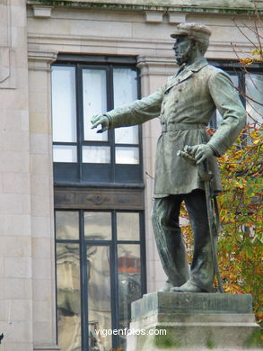 MONUMENTO A MÉNDEZ NÚÑEZ. ESCULTURAS E ESCULTORES. VIGO