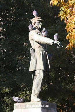 MONUMENT TO MÉNDEZ NÚÑEZ. SCULPTURES AND SCULPTORS. VIGO