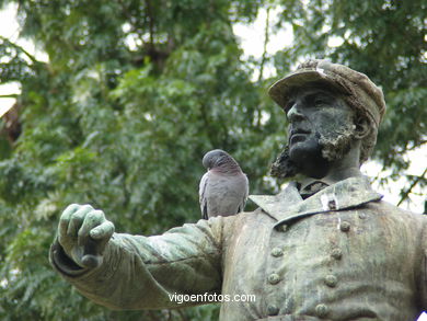 MONUMENT TO MÉNDEZ NÚÑEZ. SCULPTURES AND SCULPTORS. VIGO