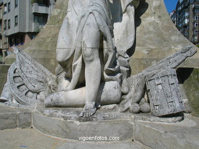 MONUMENT TO RECONQUIST. SCULPTURES AND SCULPTORS. VIGO