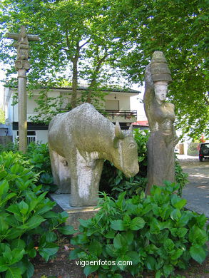 ESCULTURAS DE SILVINO SILVA. ESCULTURAS E ESCULTORES. VIGO