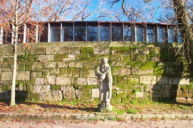 ESCULTURAS DE SILVINO SILVA. ESCULTURAS Y ESCULTORES. VIGO