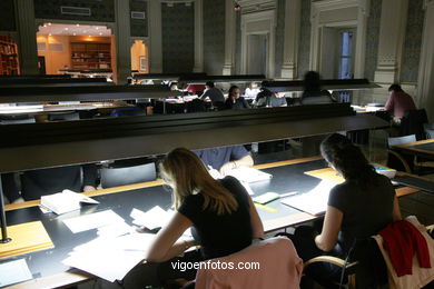 SALA DE ESTUDIO - BIBLIOTECA CENTRAL