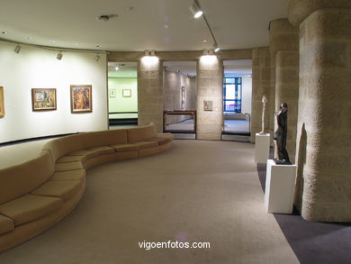 SALA DE EXPOSICIONES NOVACAIXAGALICIA  (CAIXANOVA)