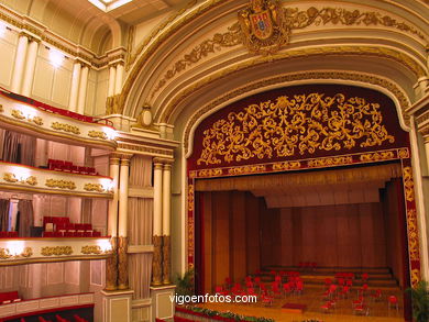 TEATRO - SALA DE CONCIERTOS NOVACAIXAGALICIA  (CAIXANOVA)