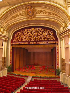 TEATRO - SALA DE CONCIERTOS NOVACAIXAGALICIA  (CAIXANOVA)