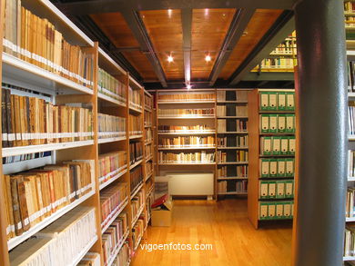 FONDOS BIBLIOGRÁFICOS FERNÁNDEZ DEL RIEGO - CASA GALEGA DA CULTURA