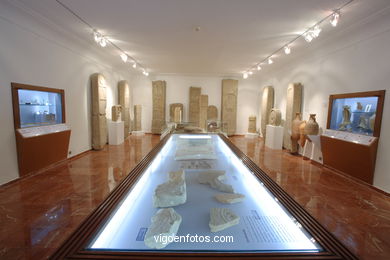 SALA DE ARQUEOLOGIA DO MUSEU QUIÑONES DE LEÓN