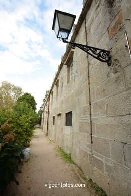 EXTERIORES DEL PAZO QUIÑONES DE LEÓN