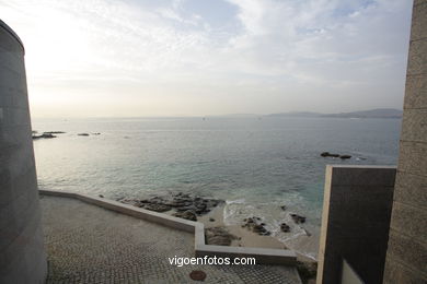 EXTERIORES DEL MUSEO DEL MAR. ARQUITECTO CESAR PORTELA. 