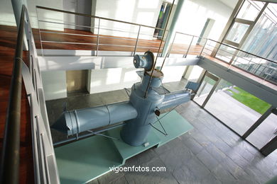 SUBMARINO DE SANJURJO BADÍA. SÉCULO XIX. MUSEU DO MAR DE a GALIZA VIGO.