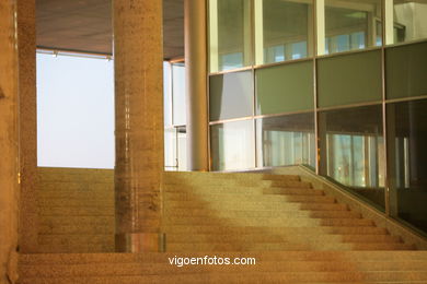 FACADE - VIGO CONFERENCE CENTRE (SEA OF VIGO)