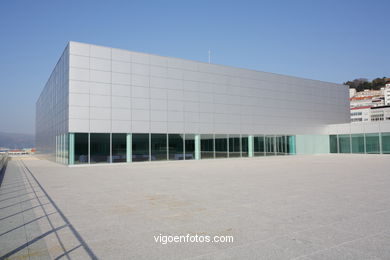 FACADE - VIGO CONFERENCE CENTRE (SEA OF VIGO)